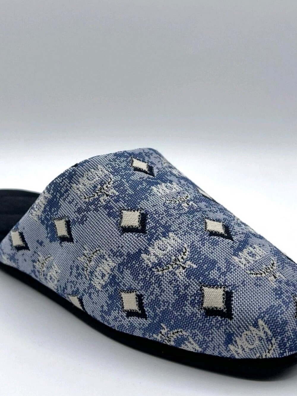 MCM Unisex Blue Monogram Denim Room Slippers / NEW! - Picture 2 of 6